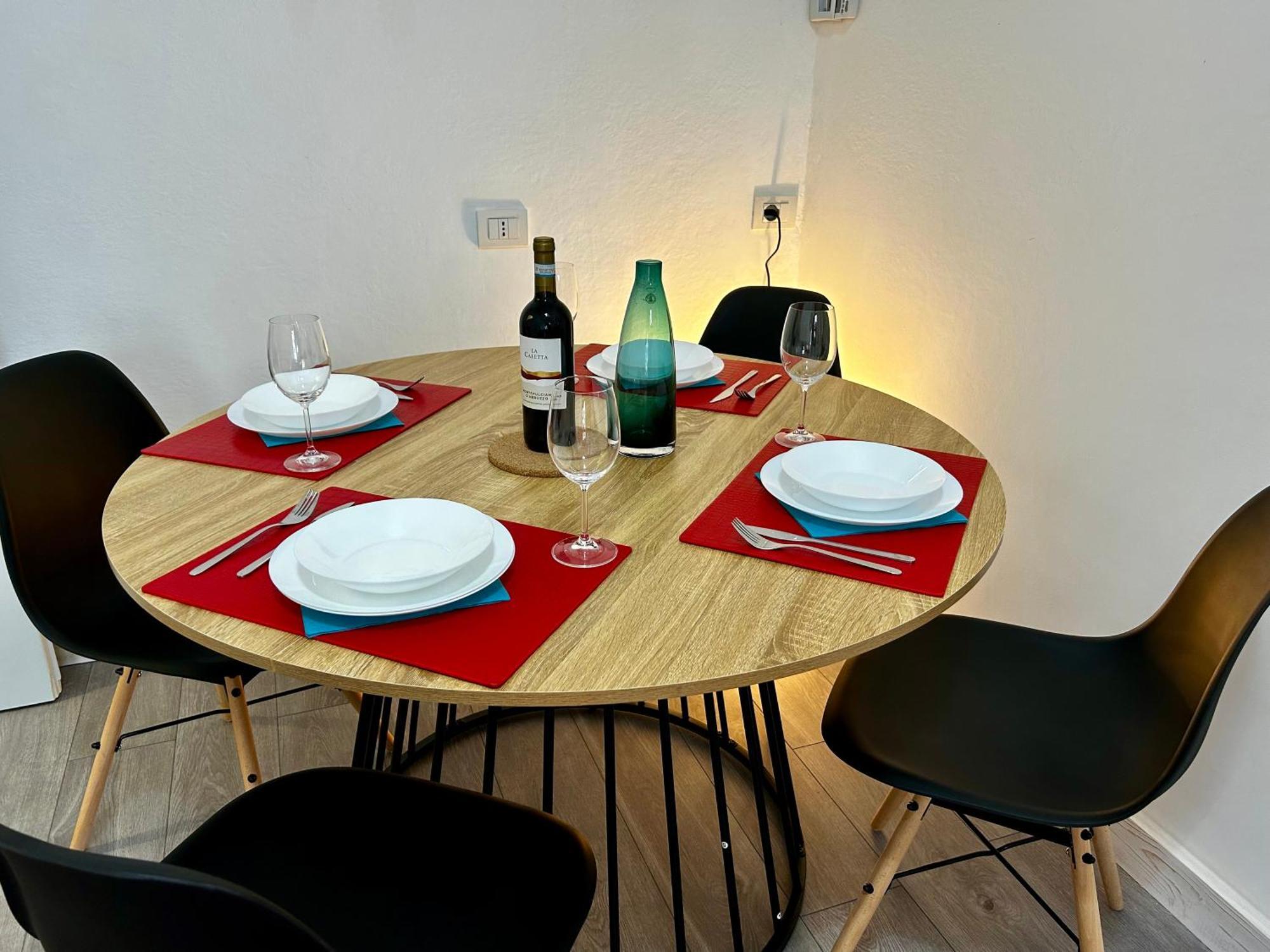 Luxury Allo Apartment In Center Of Údine Exterior foto